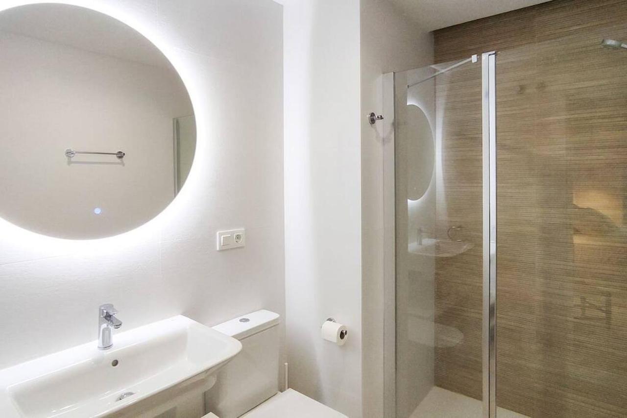 Apartamento Edificio Ollerias By Sharingco Málaga Exterior foto