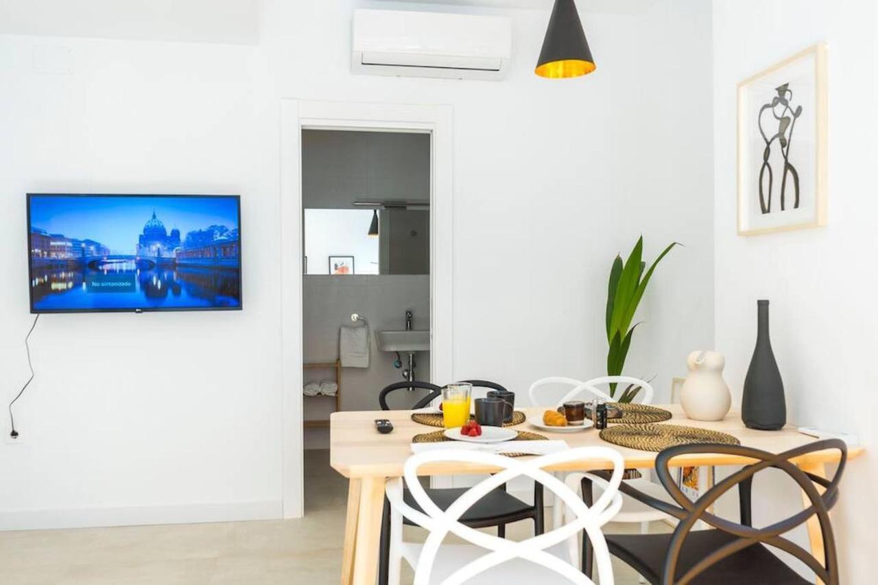 Apartamento Edificio Ollerias By Sharingco Málaga Exterior foto